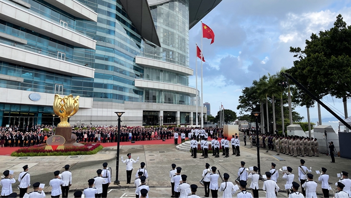 澳门和香港单双一肖一特一中是公开合法,全面释义解释落实|周全释义